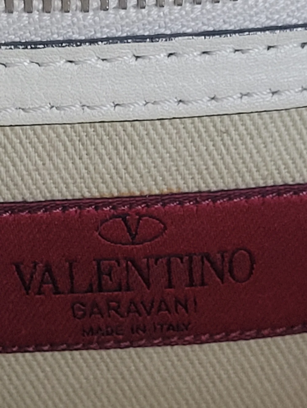 Valentino Garavani Glam Lock flap shoulder bag - Picture 13 of 15